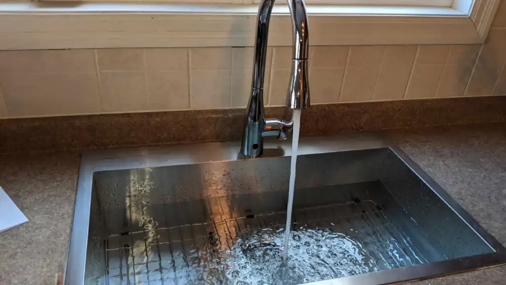 Clogged Sink Drain Cleaning Services - 24x7 Emergency Plumbing Experts Surrey & Vancouver, BC